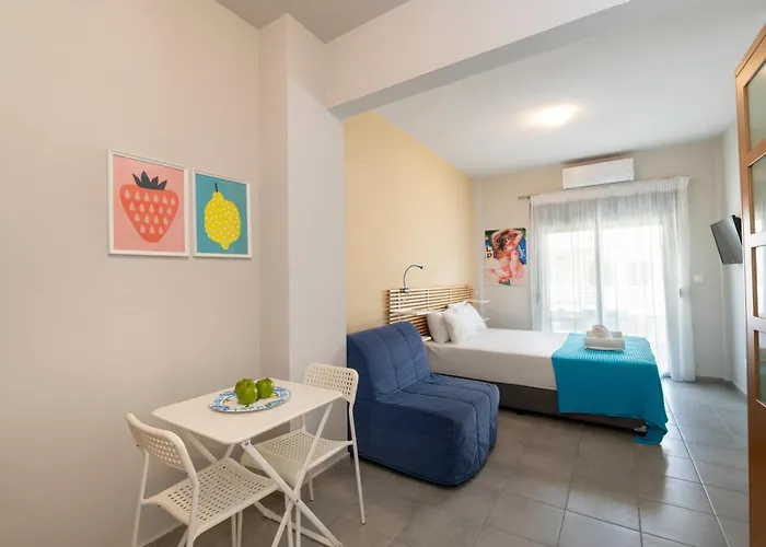 Ammos Seafront Family Daire *
