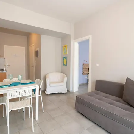 Apartment Ammos Seafront Family *