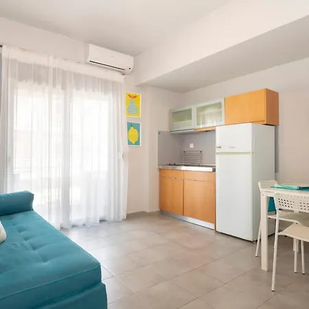 Ammos Seafront Family Apartman