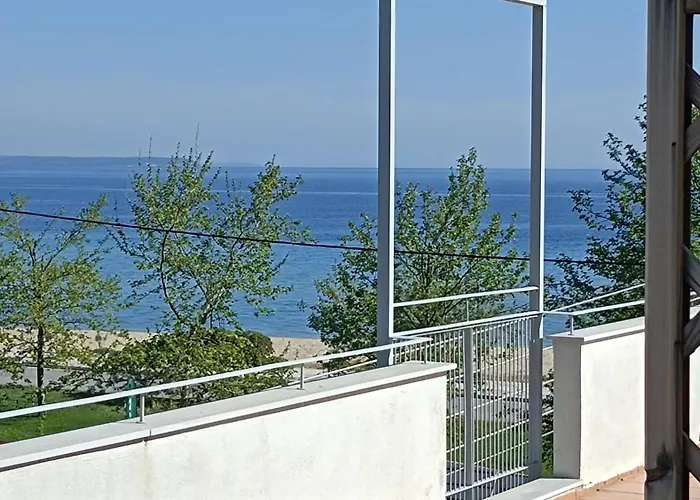 Ammos Seafront Family Апартаменты *