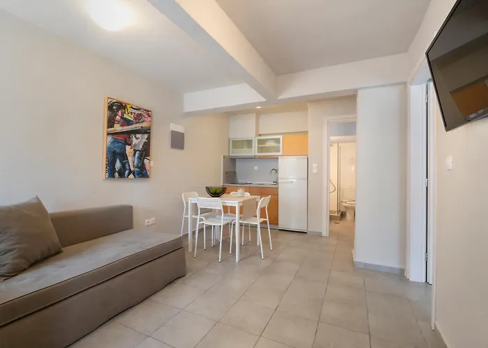 Ammos Seafront Family Неа-Плайя