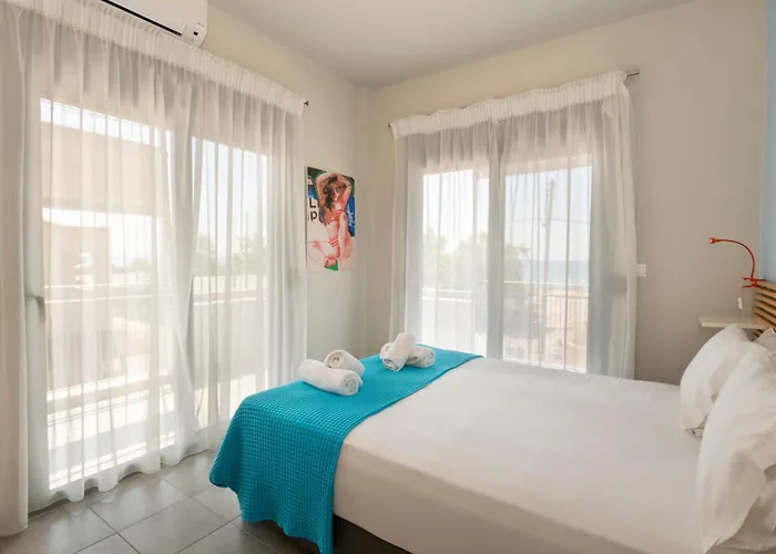 Ammos Seafront Family Апартаменты